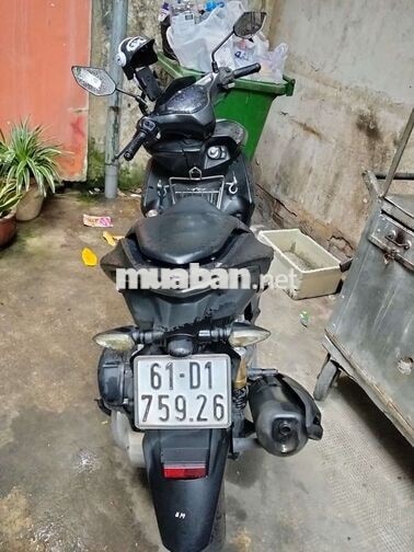 Yamaha NVX 155 màu Đen