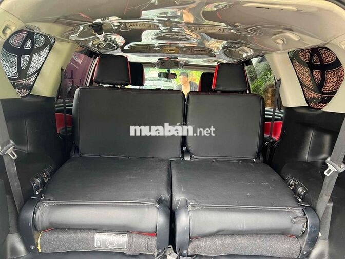 Toyota Innova 7 chỗ số sàn xăng trắng 97.452 km