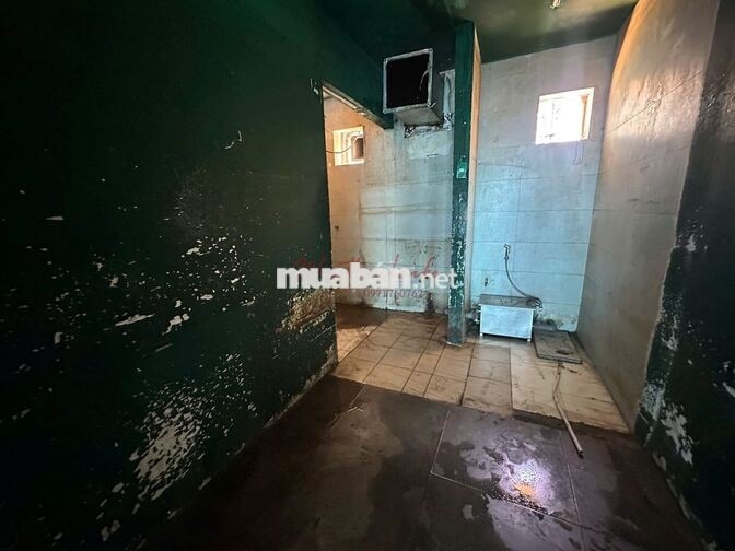 Hàng hiếm MT Tôn Đức Thắng, Q1! 400m² sử dụng, giá chỉ 100TR !!!