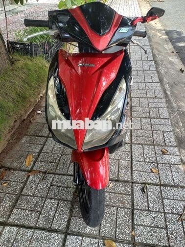 Honda Air Blade 125 Đỏ đen có giao lưu xe khác