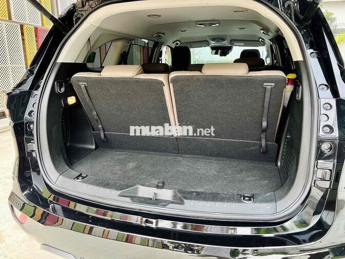 Siêu lướt Isuzu mu-X 2023 Premium 1.9 AT 4x4 Đen