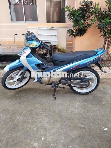 Yamaha Yaz 125 125cc màu Xanh Trắng