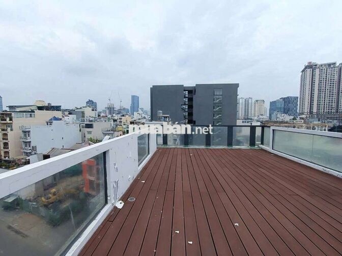 DT : 5 x 13m 1 Trệt 5 Lầu Thang Máy PCCC * Sàn Trống Suốt *
