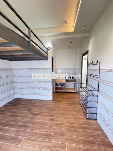 PHÒNG DUPLEX FULL NT TRỐNG SẴN NGAY PHẠM THẾ HIỂN Q8, GẦN UEH VHU