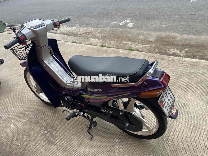 Suzuki Crystal màu Tím