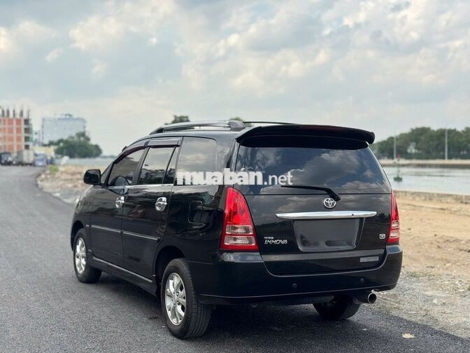 Toyota Innova 2006 G 190.000 km Đen