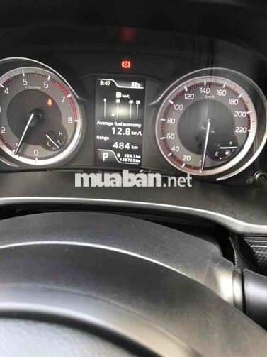 Suzuki XL7 2022 7 chỗ số tự động trắng
