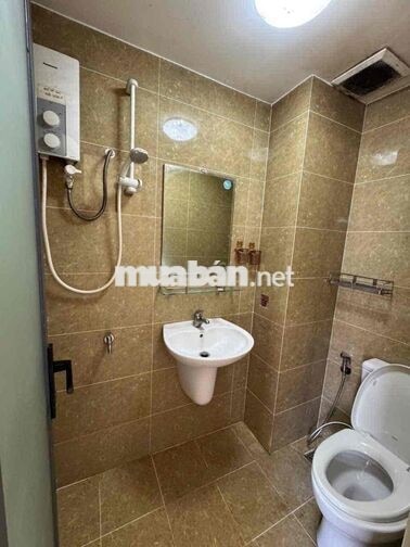 Cho thuê căn studio ban công máy giặt riêng full nt ở Thành Thái q10