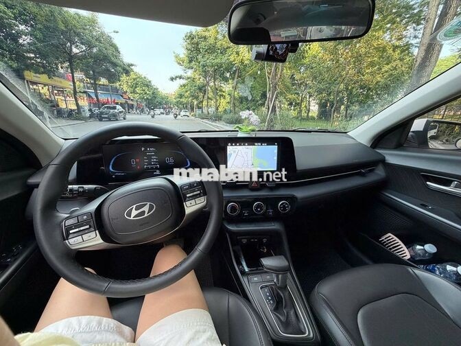 Hyundai Accent 2024 1.5 AT Đặc Biệt Trắng