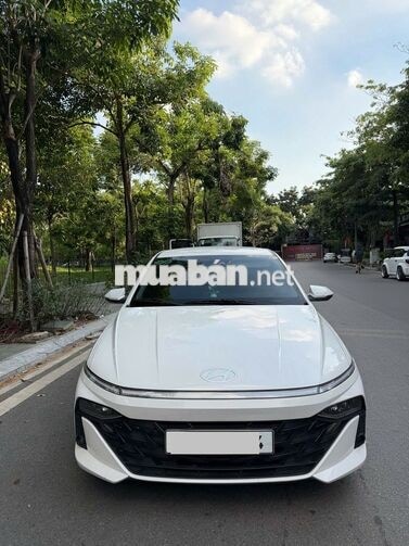 Hyundai Accent 2024 1.5 AT Đặc Biệt Trắng