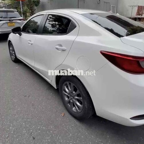 Mazda 2 AT Sedan 2023 Trắng 10.000 km