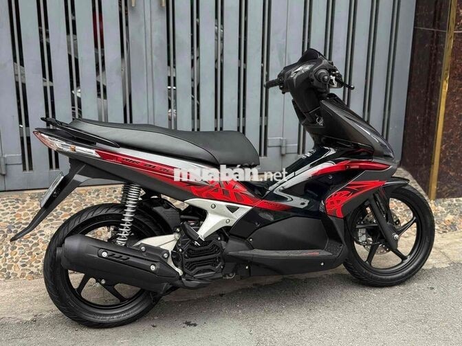 Honda Air Blade 2010 Nhập Thái Đen đỏ
