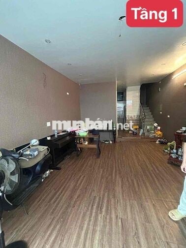 CHO THUÊ NHÀ MẶT PHỐ NGUYỄN VĂN TUYẾT ĐỐNG ĐA MẶT PHỐ VỈA HÈ ẨM THỰC K