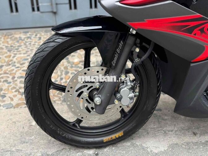 Honda Air Blade 2010 Nhập Thái Đen đỏ