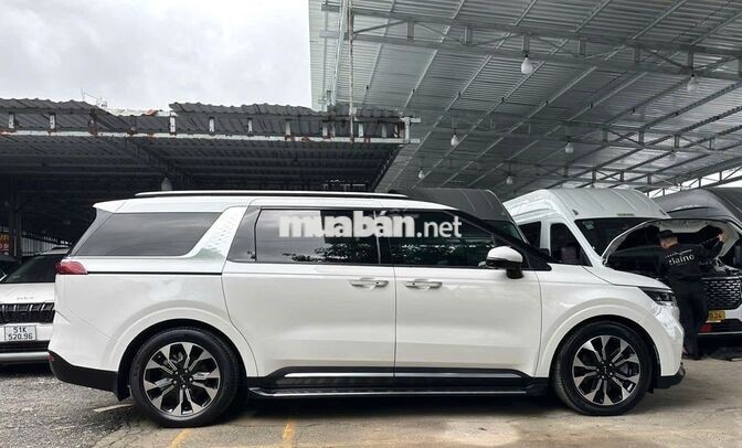 KIA CARNIVAL signature 2.2D bản full dầu 2021