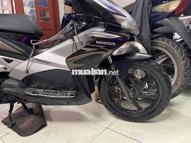 HONDA AIR BLADE 2011 ĐEN BẠC FI