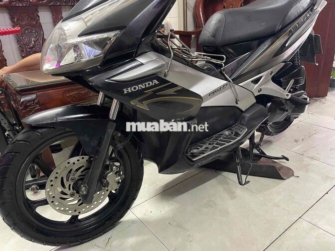 HONDA AIR BLADE 2011 ĐEN BẠC FI