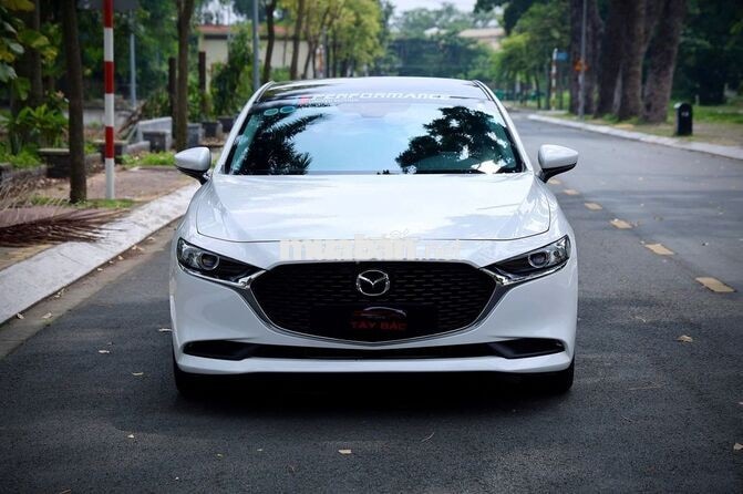 Mazda 3 2024 25.000 km Trắng