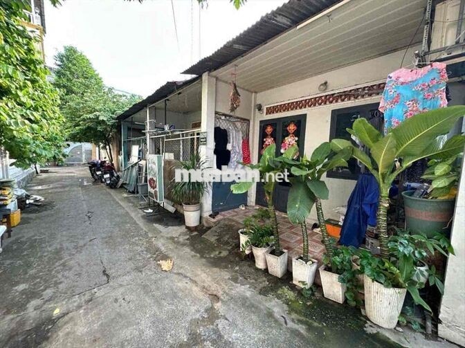 TRỢ DUYÊN  BÁN DÃY TRỌ GẦN 200m2   GIÁ  7.6 Tỷ   hạ giá còn 6.9 thương