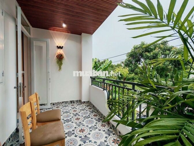 NHÀ  FULL NỘI THẤT  _ CHỈ 1 TỶ 850 BỚT LỘC . 3PN _SÂN XE HƠI!SHRHC!