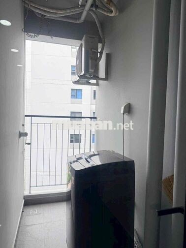 Cho thuê gấp căn studio 5tr đầy đủ nội thất Laccacy