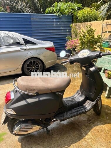 Piaggio Vespa LX125 2010 đen nhám