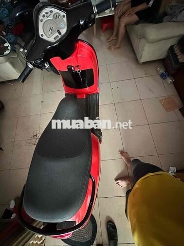 Piaggio Vespa 150 LX màu Đỏ phun xăng điện tử bstp