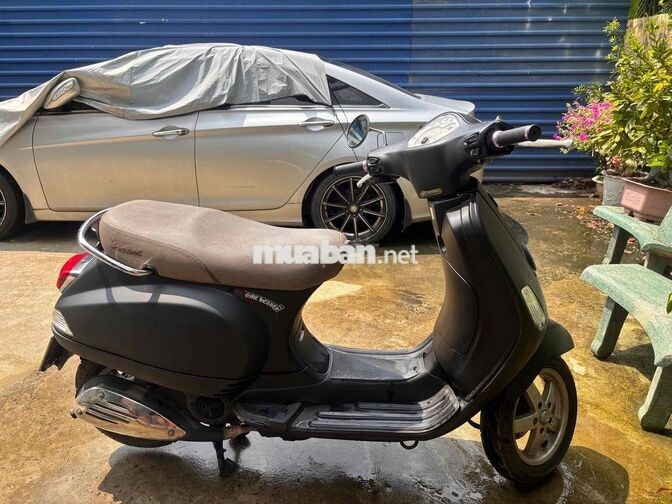 Piaggio Vespa LX125 2010 đen nhám