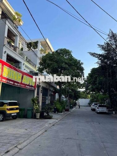 Nhà Phố 5m x 27m. 4 Tầng Thang Máy Hẻm 12m Khu Biệt Thự Trần Thị Do