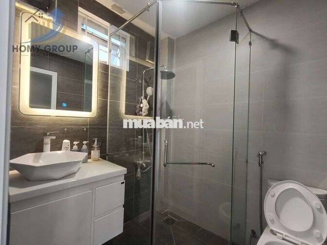 BIỆT THỰ BÊN SÔNG_GIGAMALL 12x17 FULL NỘI THẤT, GIÁ CỰC TỐT!