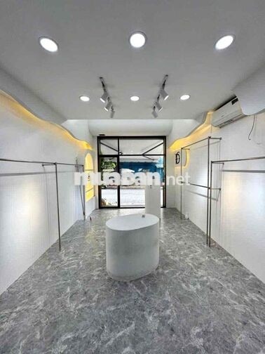 MẶT BẰNG KINH DOANH ĐẸP MỚI LÀM NAIL-SPA CẮT TÓC - CÓ PHÒNG Ở LẠI