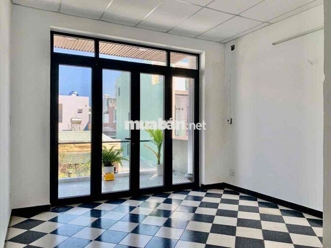 227  CHO THUÊ NHÀ MẶT TIỀN 3 TẦNG – CAO XUÂN DỤC