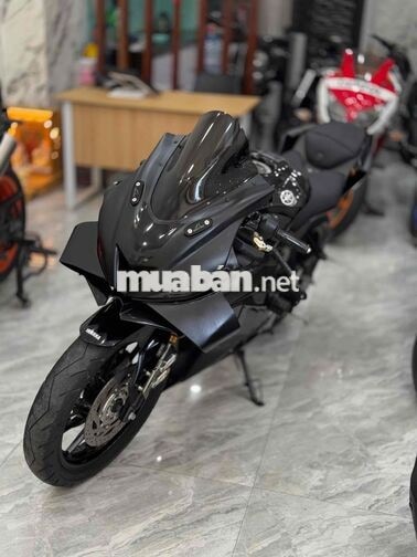 Yamaha R15 V3 Black Full Đồ Chơi