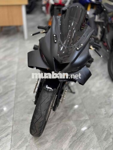 Yamaha R15 V3 Black Full Đồ Chơi