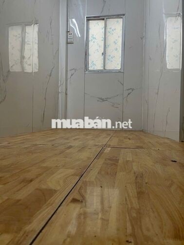 Cho thuê nhà nhỏ mới 1 lầu Nguyễn Chí Thanh 