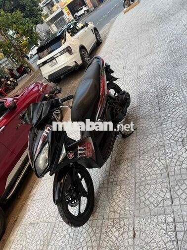 Yamaha Nouvo LX màu Đen