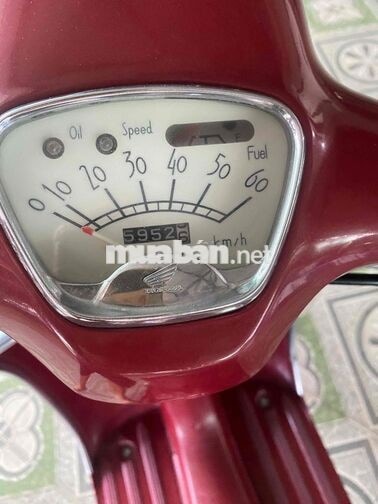 Honda Giorno 50cc màu đỏ