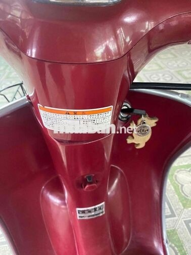 Honda Giorno 50cc màu đỏ