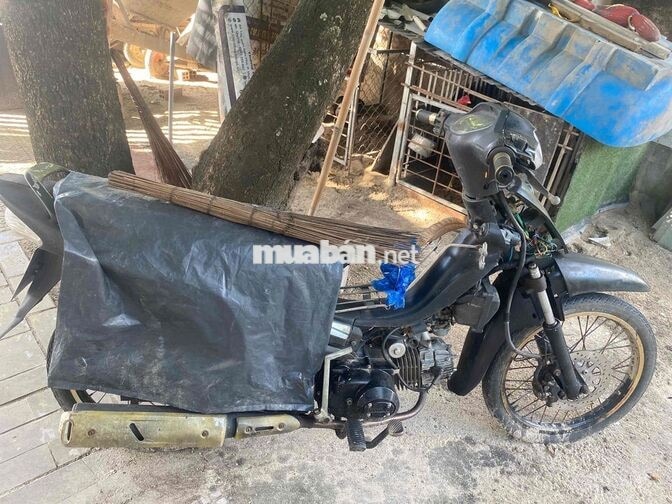 Yamaha Sirius màu Đen
