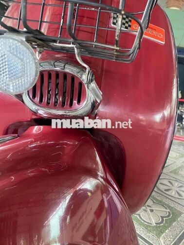 Honda Giorno 50cc màu đỏ