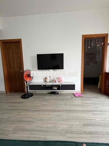 Cần bán gấp căn 56m2 có nội thất xịn chung cư Thanh Bình