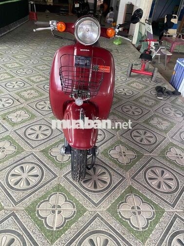 Honda Giorno 50cc màu đỏ
