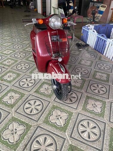 Honda Giorno 50cc màu đỏ
