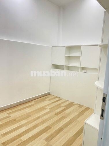 Cho thuê nhà nguyên căn hẻm 226 Lê Trọng Tấn 5,3x8