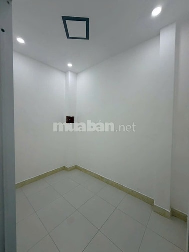 Nhà nguyên căn cho thuê hẻm Vũ Huy Tấn, 1 trệt 1 lầu, 2PN giá 13tr/th