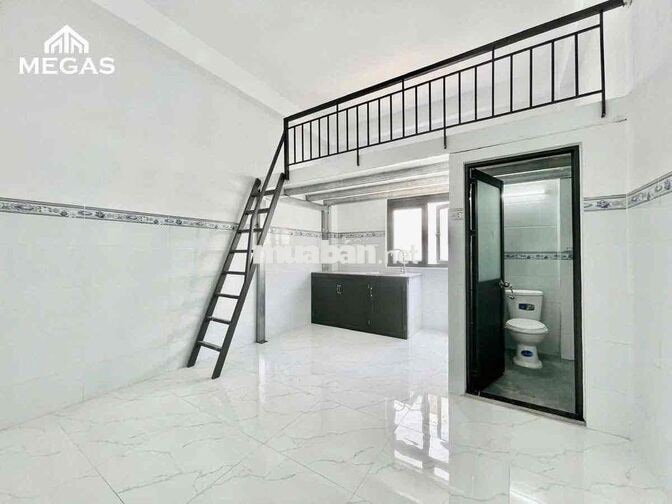 Ngay Tên Lửa - Sát Quận 6 - Nhà Mới - 3trx Cửa Sổ Trời