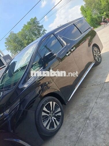 Toyota Alphard 2019 7 chỗ màu Đen