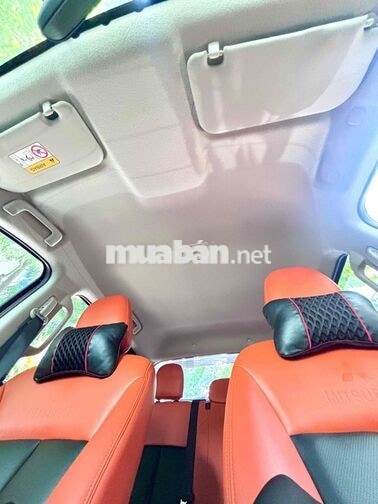 Mitsubishi Triton 2023 AT 15.400 km Đỏ