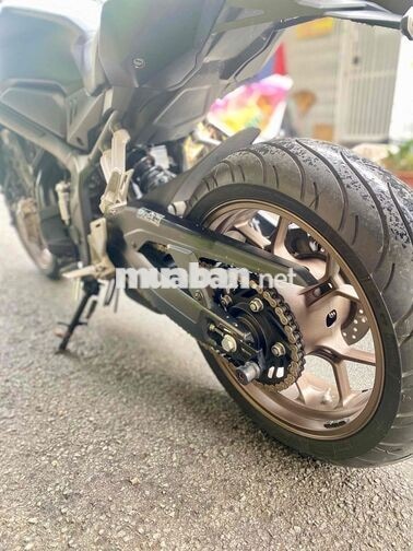Honda CB650R 2024 màu Đen