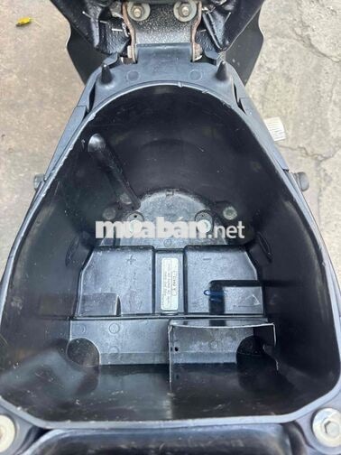 Honda Wave S 100cc màu Đỏ đen BSTP bao tranh chấp